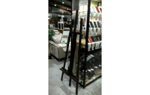 STAFFELEI SCHWARZ METALL