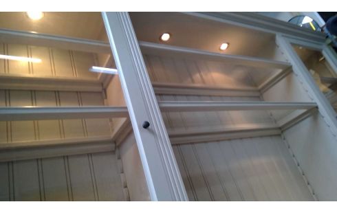 BUFFETKAST MET VERLICHTING