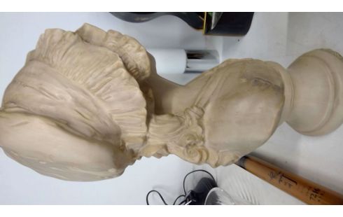 STATUE, , BUSTE DEDICACE