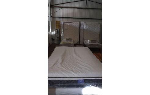 MATELAS 140X200