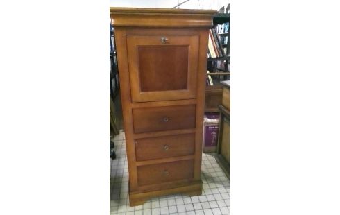 SECRETAIRE ST LP