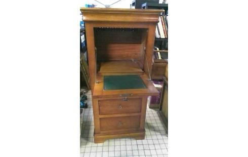 SECRETAIRE ST LP