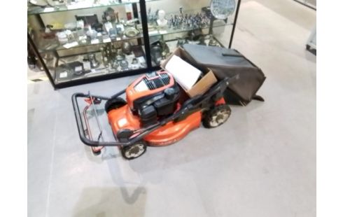 TONDEUSE HUQSVARNA DÉMARRAGE ÉLECTRIQUE