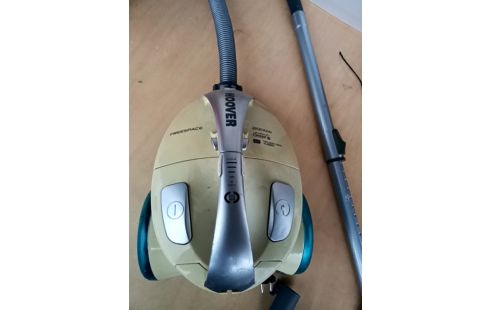 ASPIRATEUR HOOVER ACCRSV2
