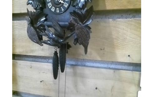 HORLOGE COUCOU EN ETAT DE MARCHE