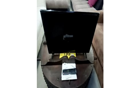 TELEVISEUR LCD AYA 32" + ACC RSV