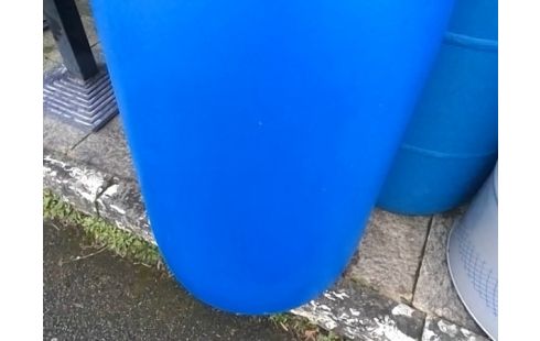 BIDON 200L PLASTIQUE BLEU