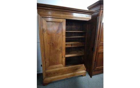 ARMOIRE LOUIS PHILIPPE NOYER