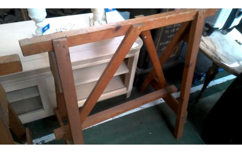 SCHRAAG HOUT LOT VAN 2