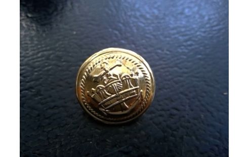 LOT DE BOUTONS DORÉS COURONNE ROYALE