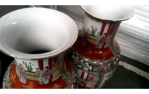 VAAS CHINEES LOT VAN 2