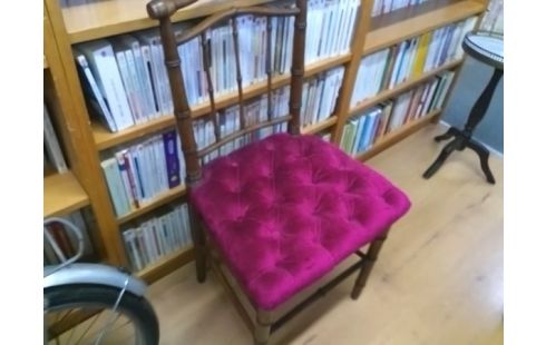 CHAISE ASSISE TISSU FUSHIA