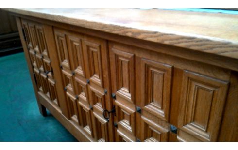 APARADOR BAJO RÚSTICO MACIZO ROBLE 4 PUERTAS