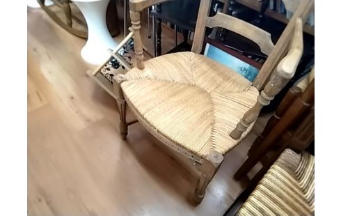FAUTEUIL PAILLÉ STYLE LOUIS XVI PROVENCAL