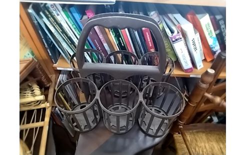 PORTE BOUTEILLE PLASTIQUE MARRON