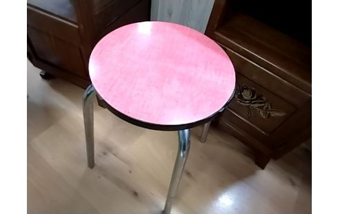 TABOURET FORMICA ROUGE