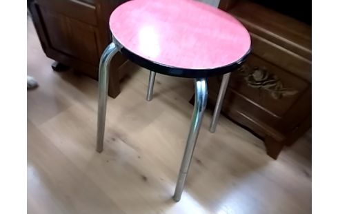 TABOURET FORMICA ROUGE