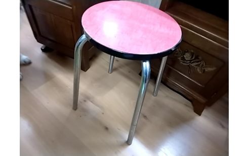 TABOURET FORMICA ROUGE