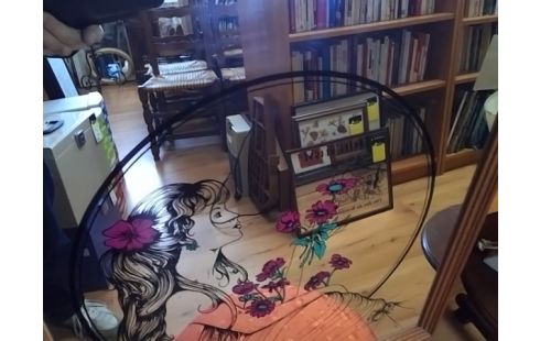 CADRE FEMME AVEC FLEURS