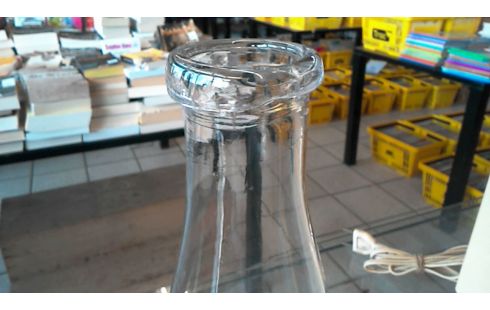 BOUTEILLE  DE LAIT VERRE SOUFFLE