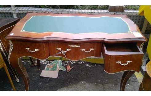 SCHREIBTISCH INTARSIE