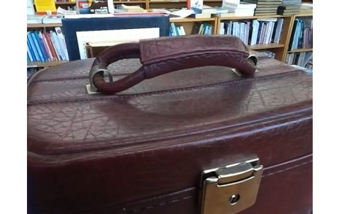 VANITY COULEUR BORDEAU