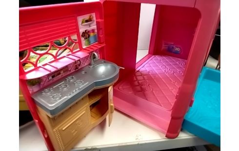 JOUET Camping car barbie