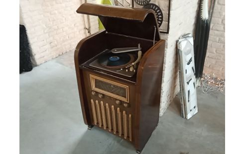 RADIO VINTAGE DANS SON JUS