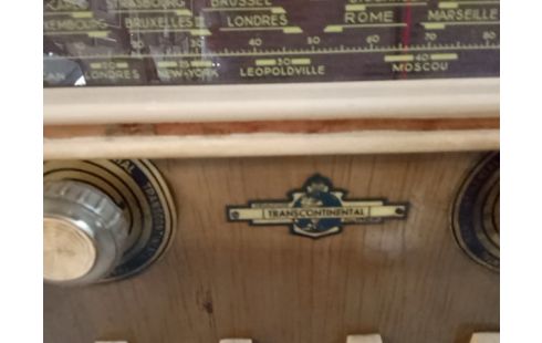 RADIO VINTAGE DANS SON JUS