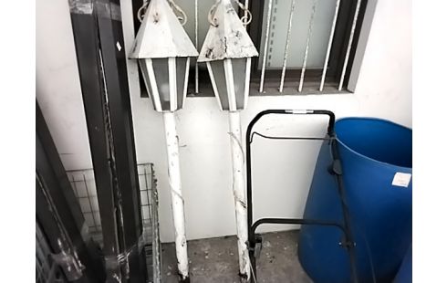 LAMPADAIRE EXTÉRIEUR