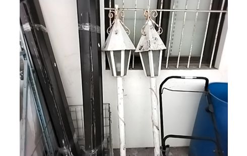 LAMPADAIRE EXTÉRIEUR