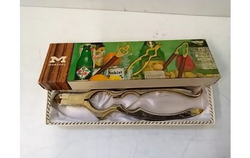 PINCE Ouvre bouteille