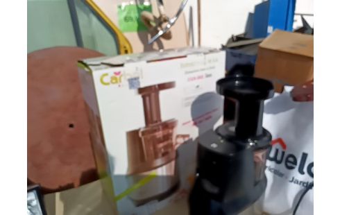 EXTRACTEUR À JUS CARBEL + CARTON