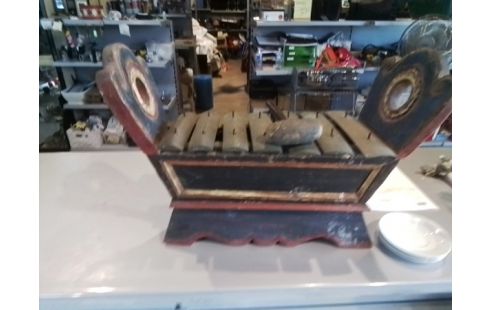 INSTRUMENT DE MUSIQUE GAMELAN