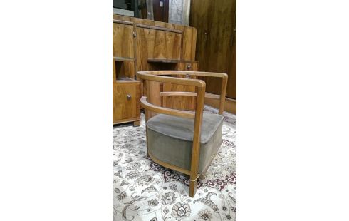 CHAMBRE ART DECO  COIFFEUSE LIT GARDE