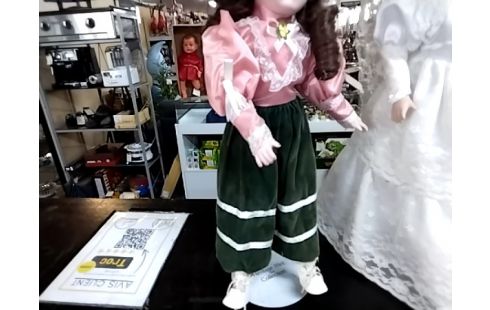 POUPEE THE HERITAGE MINT