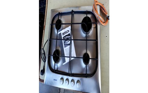 PLAQUE DE CUISSON MIXTE BOSCH GAZ BUTANE + ACC RSV