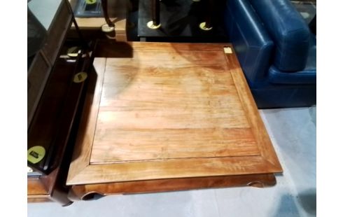 TABLE BASSE CARRÉ EXOTIQUE