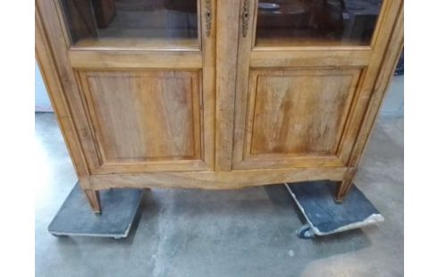 BIBLIOTHEQUE 2 PORTES VITRÉES EN L'ETAT