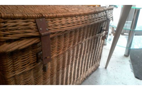 MALLE  VEDUE  EN  L' ETAT