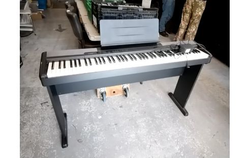 PIANO CASIO CDP-100 + ACC