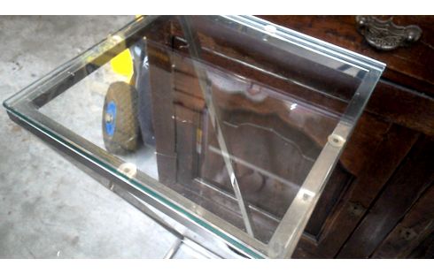 MESA DE SERVICIO CROMO HIELO