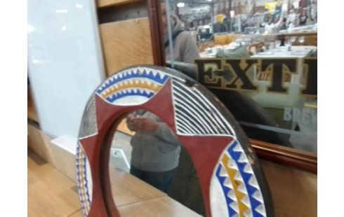 MIROIR OVALE CÔTE D'IVOIRE EN L'ETAT