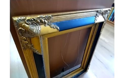 ENCADREMENT DORÉ NOIR STYLE LXV