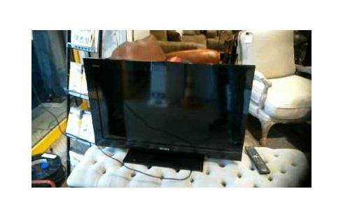 TELEVISEUR LCD SONY