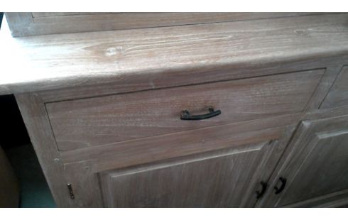 MUEBLE BAJO. TECA MACIZO LACADO BISELADO HIELO 4 PUERTAS 2 CAJONES