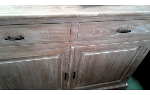 MUEBLE BAJO. TECA MACIZO LACADO BISELADO HIELO 4 PUERTAS 2 CAJONES