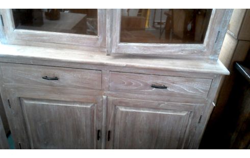 MUEBLE BAJO. TECA MACIZO LACADO BISELADO HIELO 4 PUERTAS 2 CAJONES