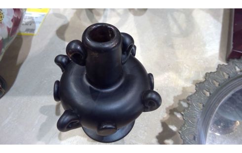 FLORERO PARA UNA SOLA FLOR NEGRO