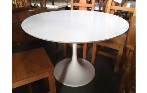 TABLE RONDE BLANCHE TULIPE